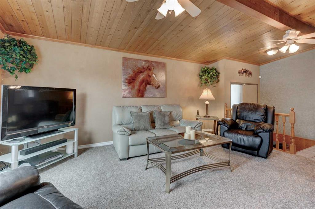 1032 Cantabrian Drive SW photo 4