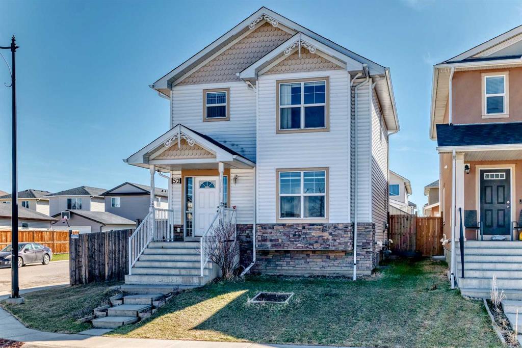 52 TARALAKE Street NE photo 3