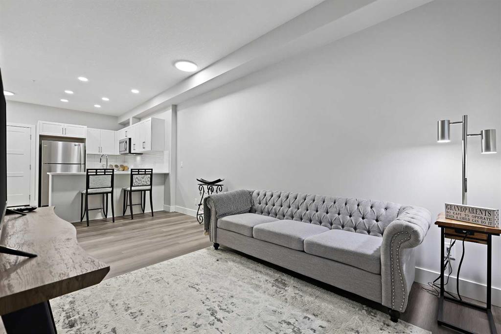 8355 19 Avenue SW #105 photo 5