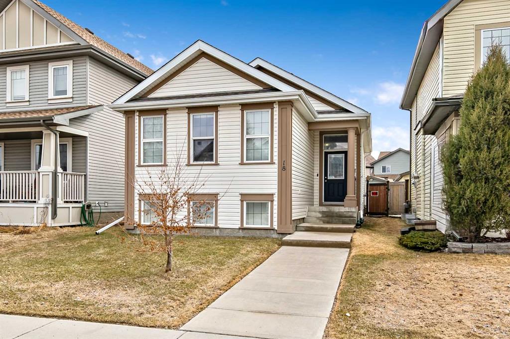 18 Copperstone Link SE photo 2