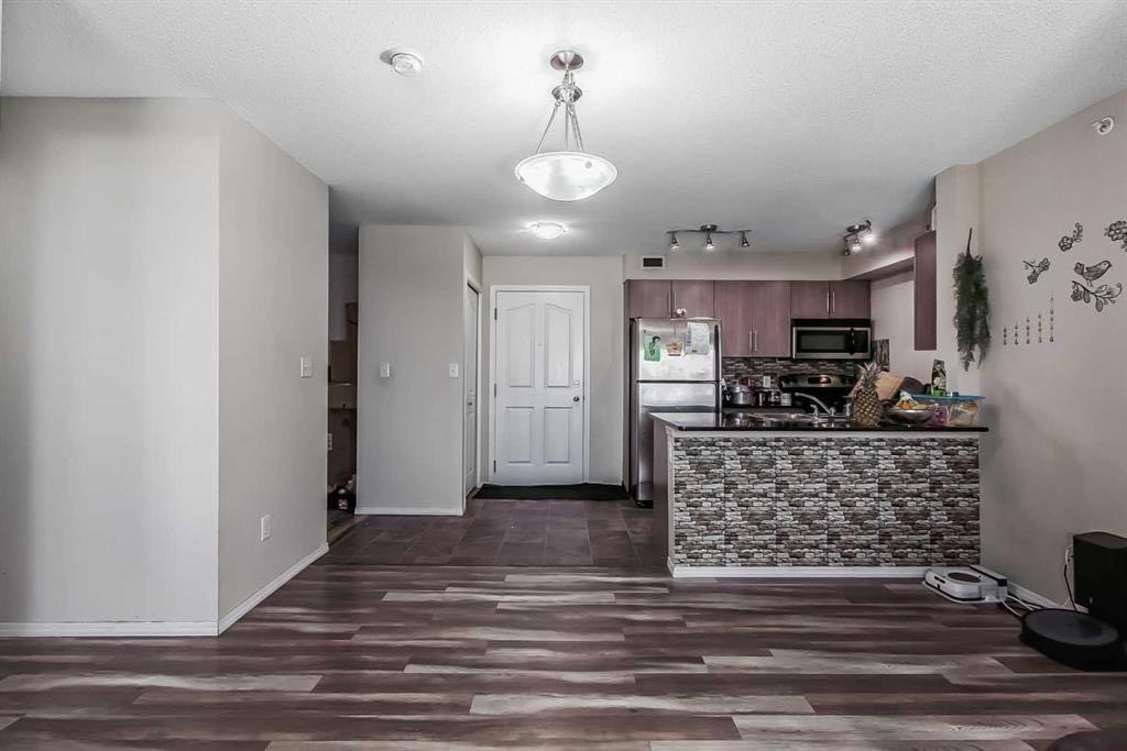 7110 80 Avenue NE #408 photo 4