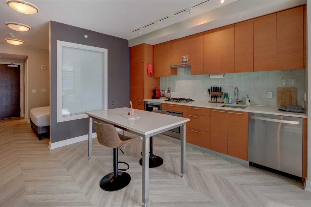 222 Riverfront Avenue SW #246 photo 4