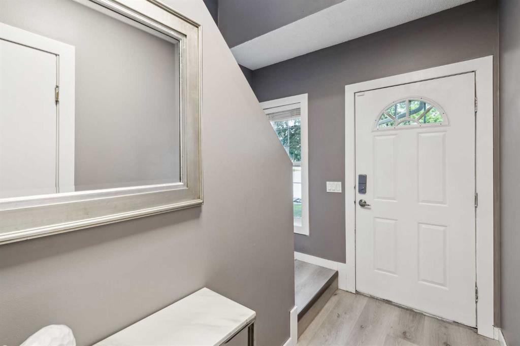 1336 154 Avenue SW photo 3