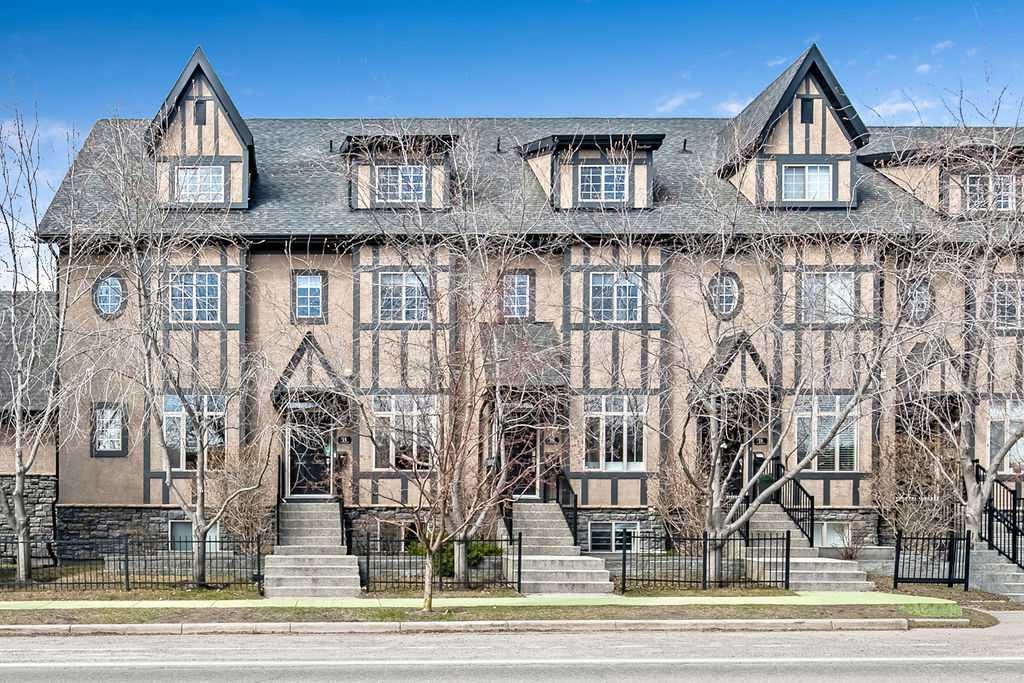6 Scarpe Drive SW #14
