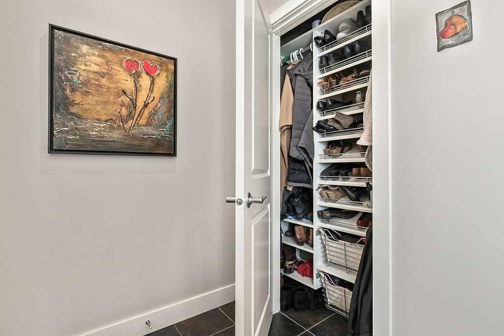 6 Scarpe Drive SW #14 photo 4