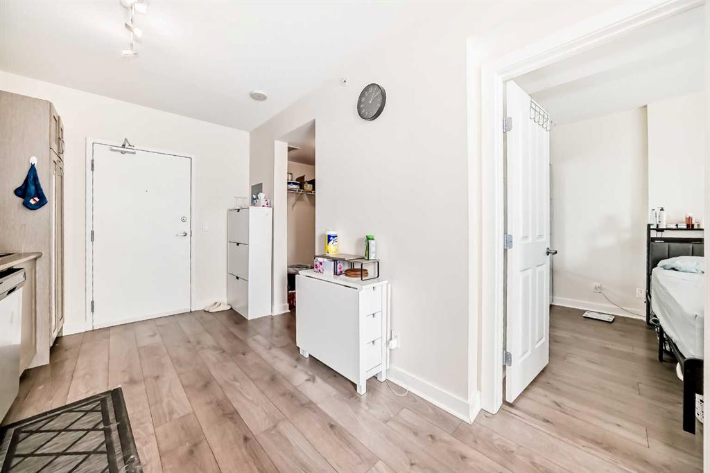 30 brentwood Common NW #506 photo 5