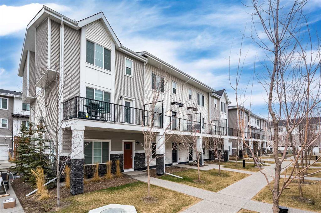 669 Savanna Boulevard NE #216 photo 4