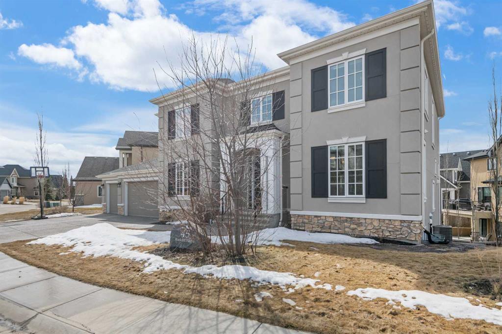 45 Rockcliff Heights NW photo 2