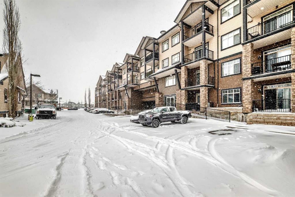 117 Copperpond Common SE #101 photo 3