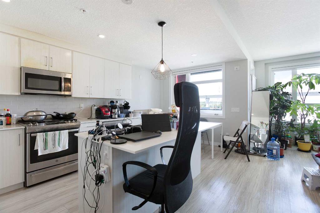 1734 11 Avenue SW #304 photo 4