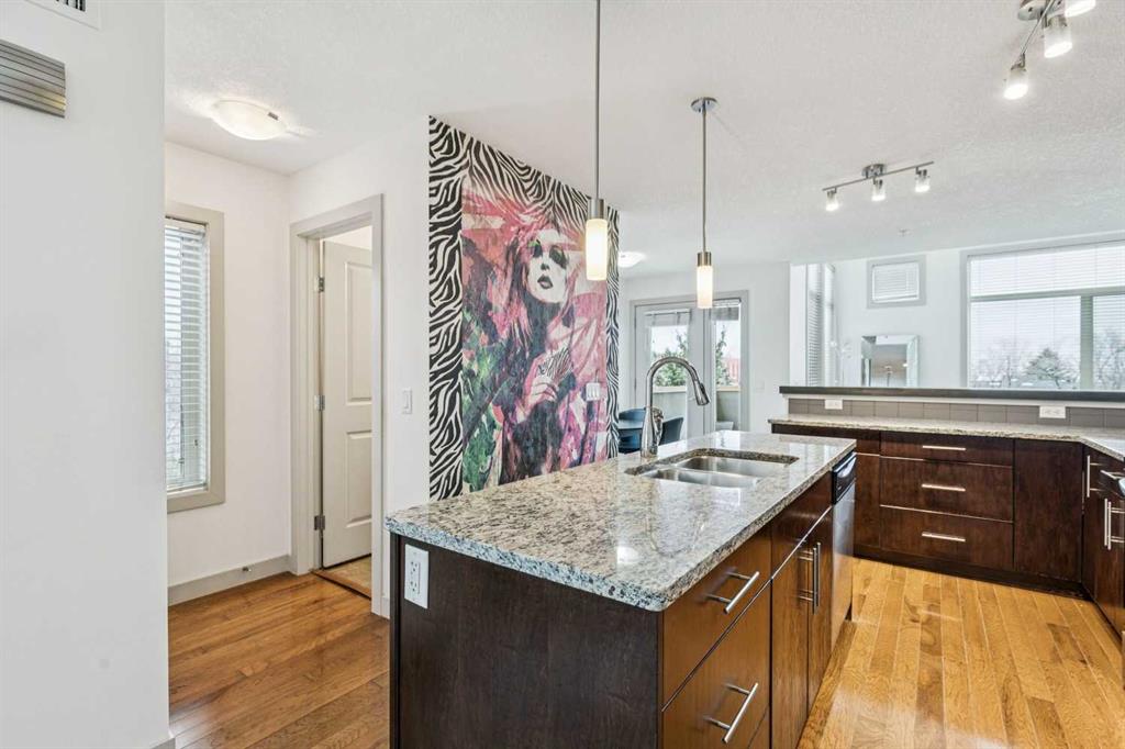 1905 27 Avenue SW #201 photo 5