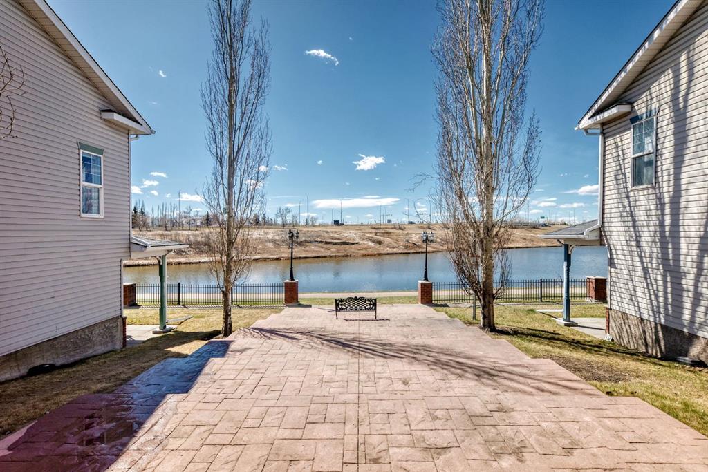 8 Prestwick Pond Terrace SE #321 photo 2