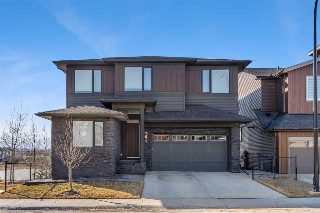 351 Lucas Way NW photo 2