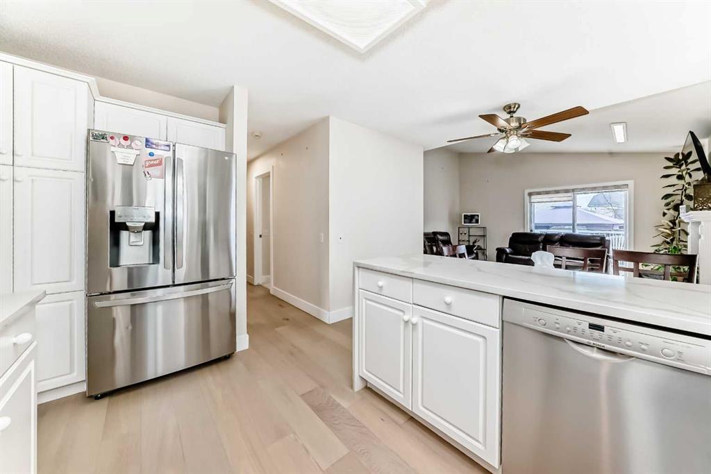 7165 California Boulevard NE photo 5