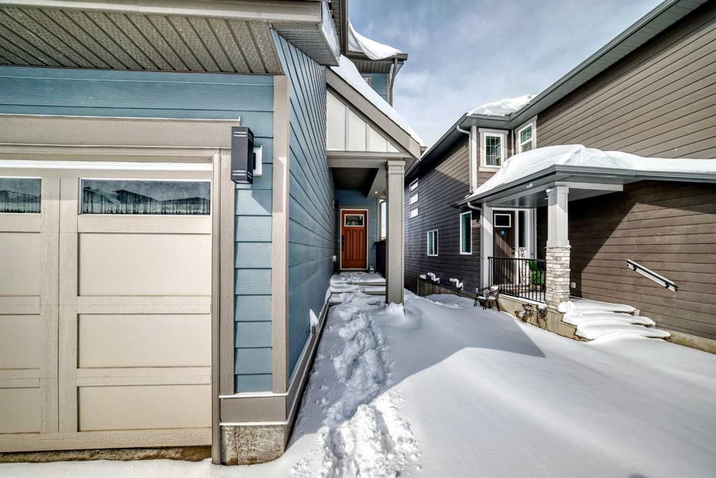 137 Verity Manor SW photo 2