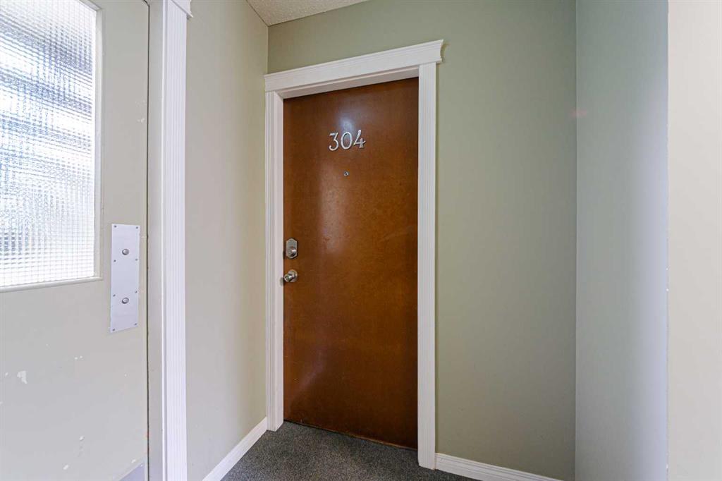 117 23 Avenue SW #304 photo 3