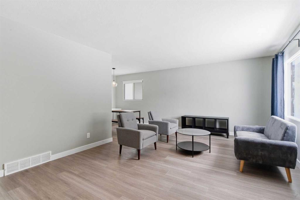 173 Gordon Drive SW photo 5