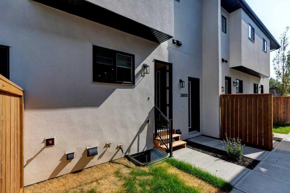 1206 5 Street NE photo 4
