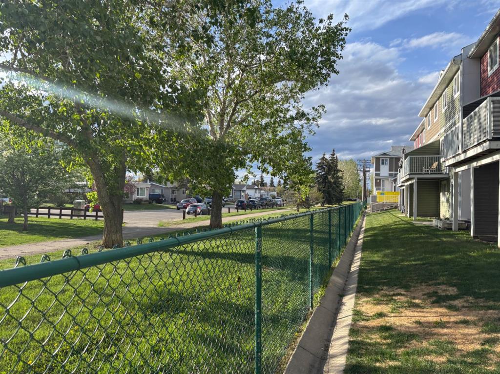 800 Yankee Valley Boulevard SE #602
