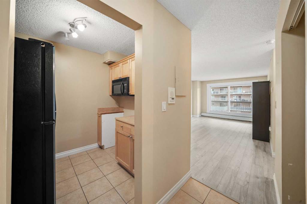1334 12 Avenue SW #303 photo 4