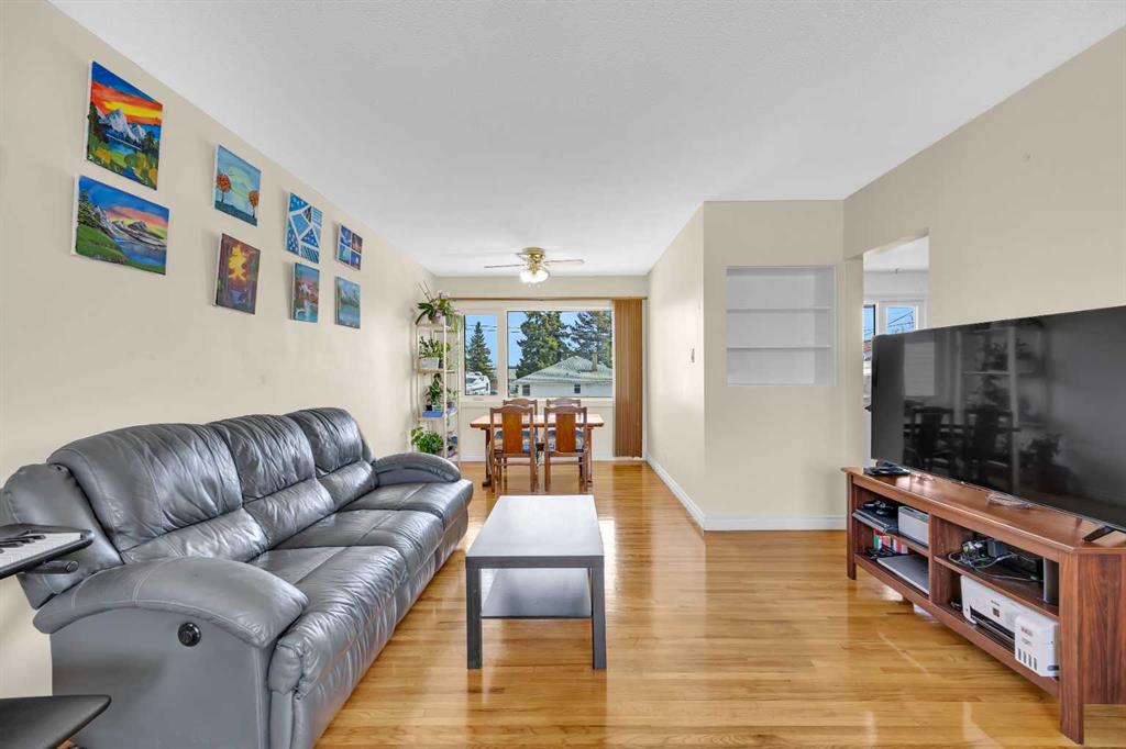 5008 2 Street NW photo 4