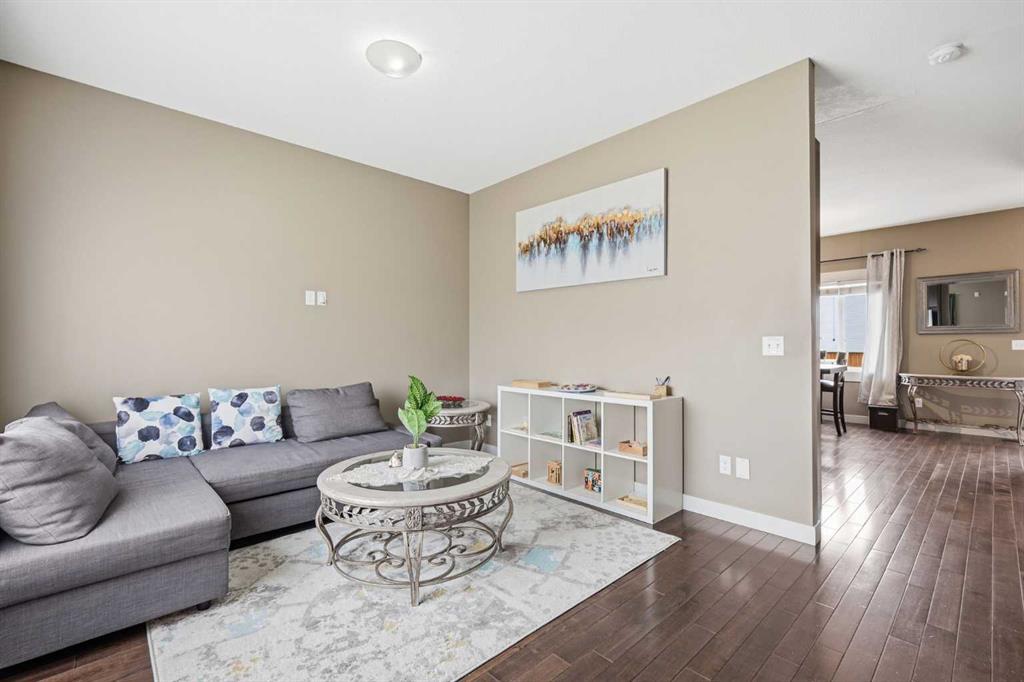 338 Skyview Ranch Road NE photo 4