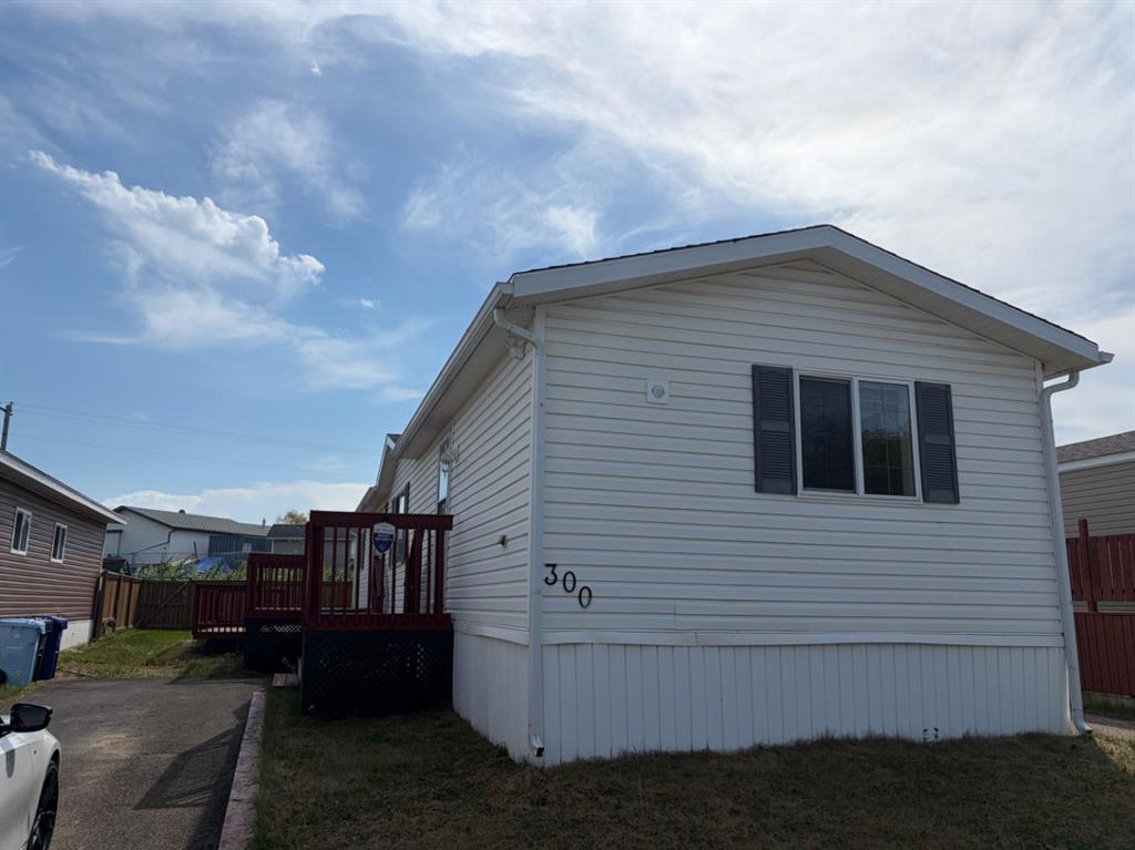 300 Grandview Crescent