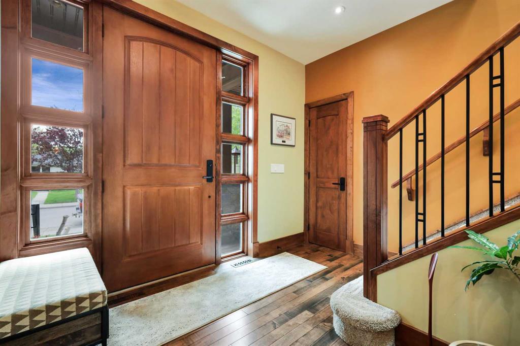 2908 7 Avenue NW photo 3