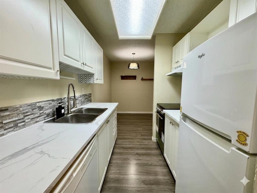231 Heritage Drive SE #83E photo 3