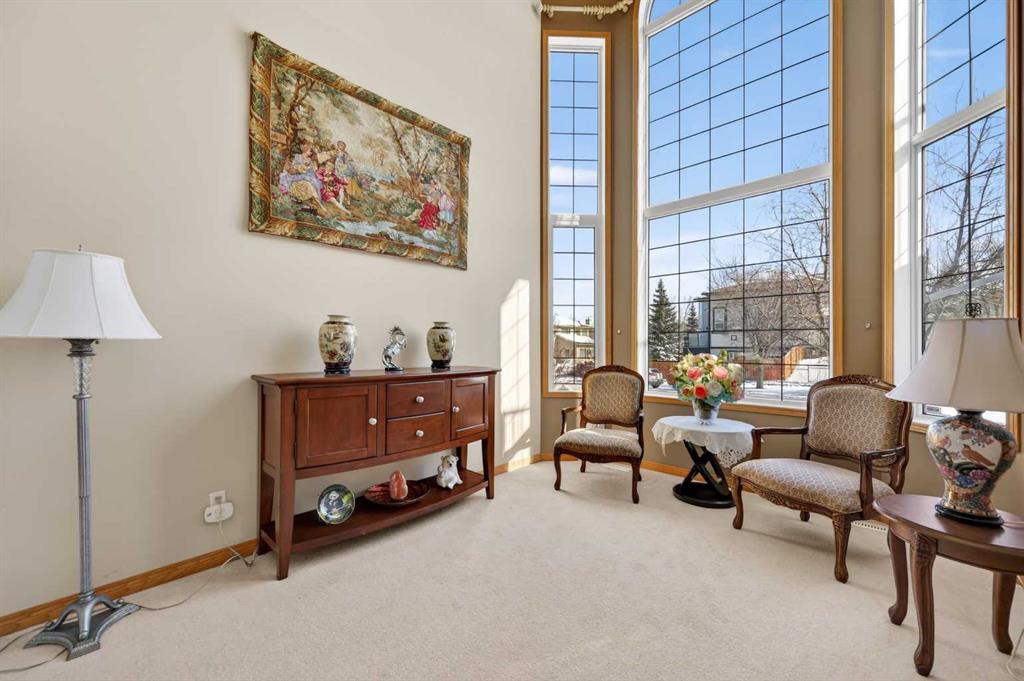 359 Rocky Ridge Drive NW photo 5