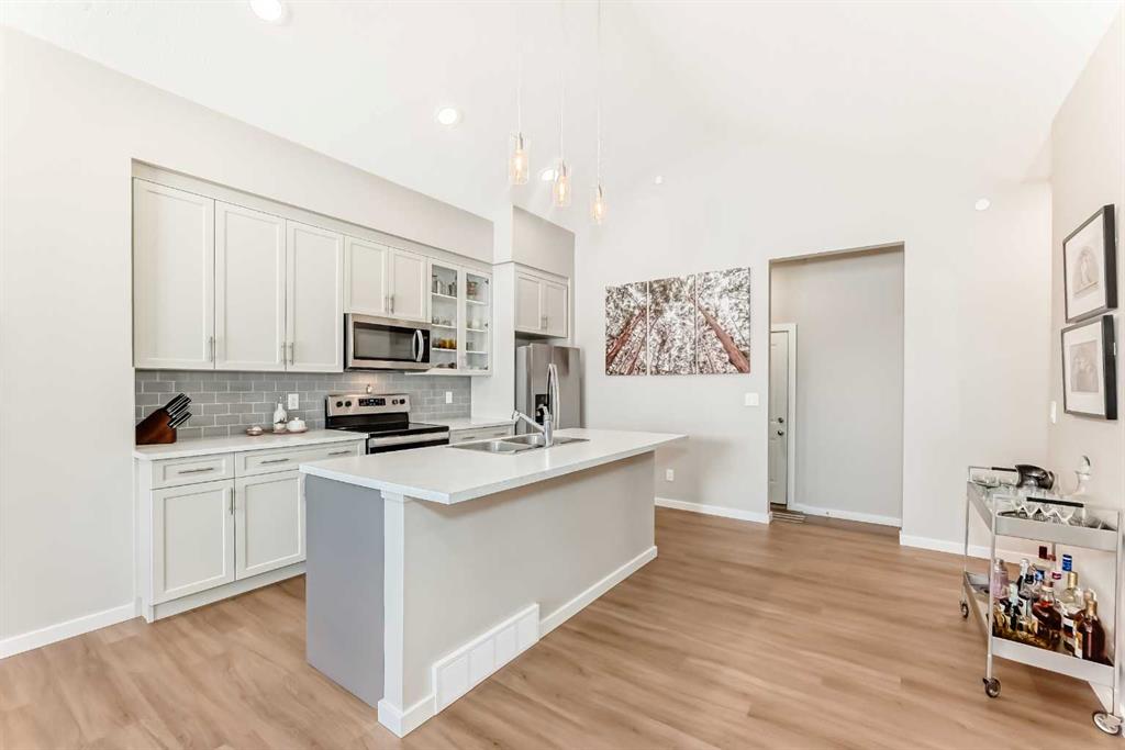 277 Lucas Avenue NW photo 3