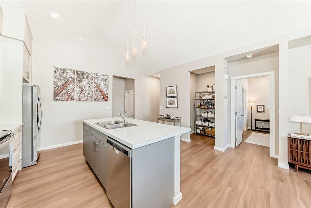 277 Lucas Avenue NW photo 4
