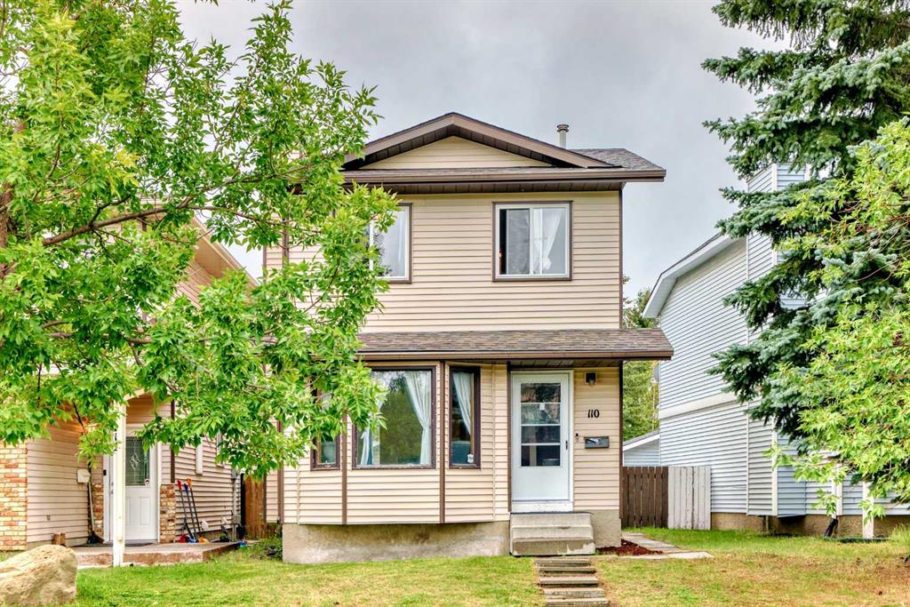 110 Edgeburn Crescent NW photo 2