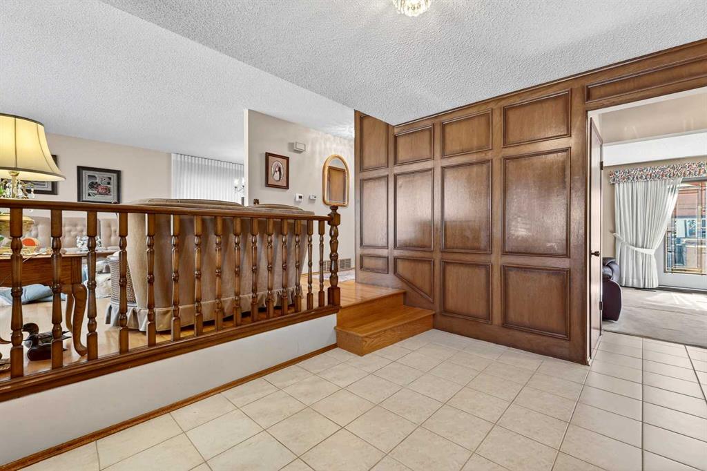 168 Templewood Drive NE photo 4