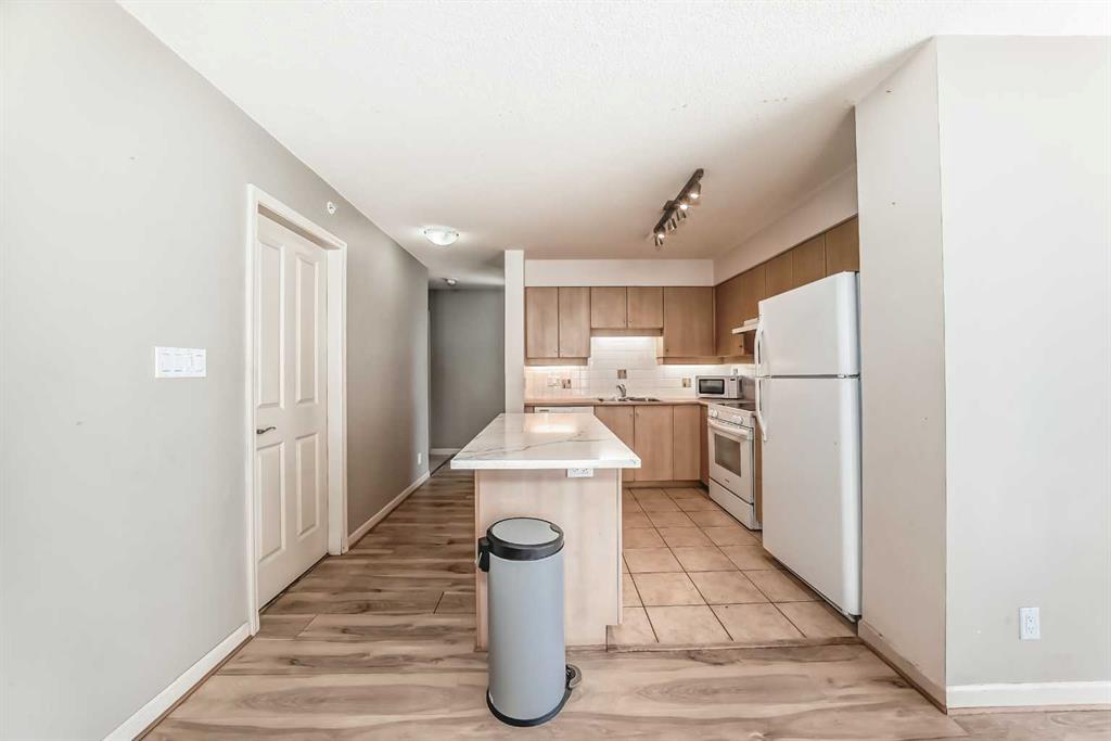 650 10 Street SW #1701 photo 2