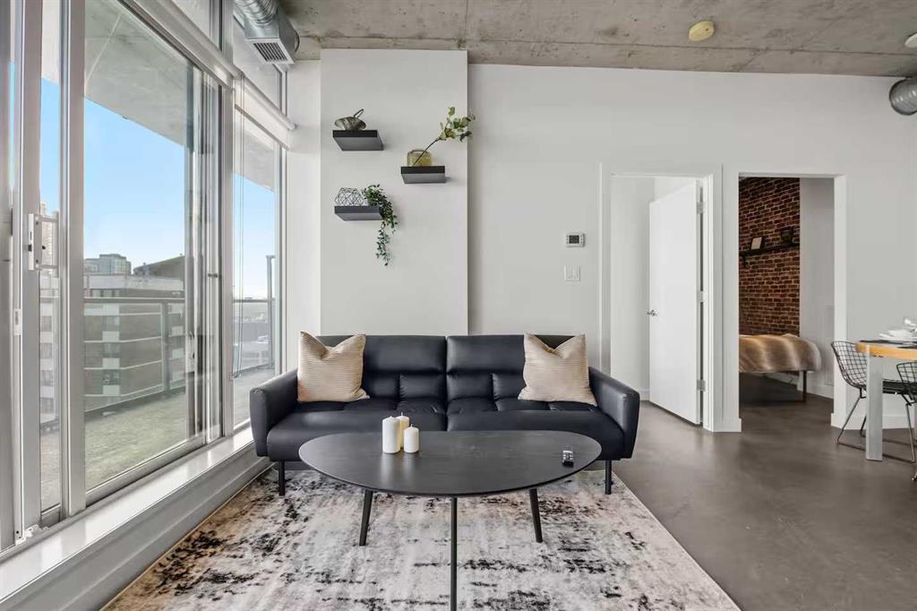 624 8 Avenue SE #1307 photo 5