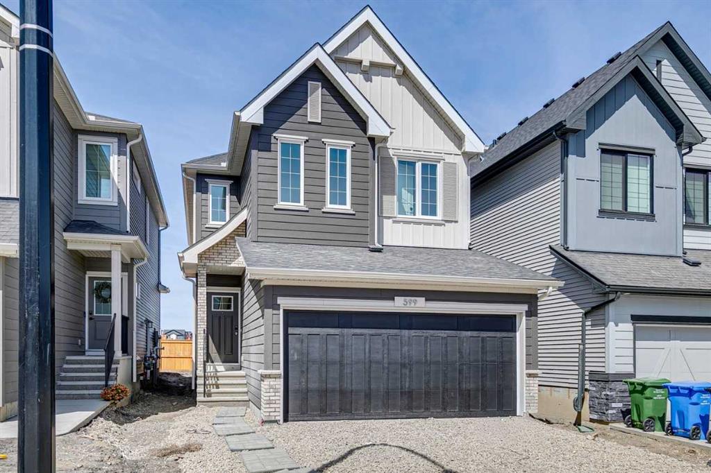 599 Buffaloberry Manor SE photo 2
