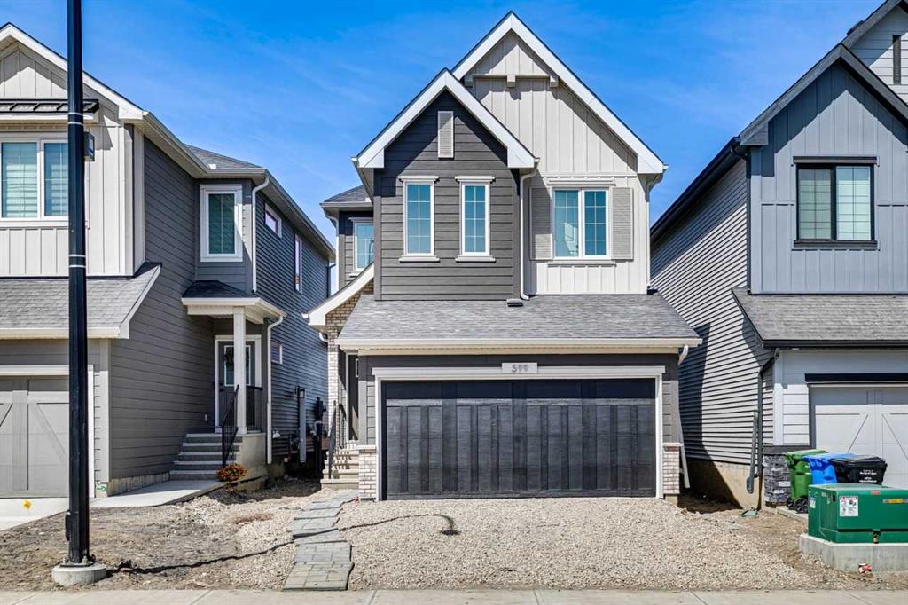 599 Buffaloberry Manor SE photo 3