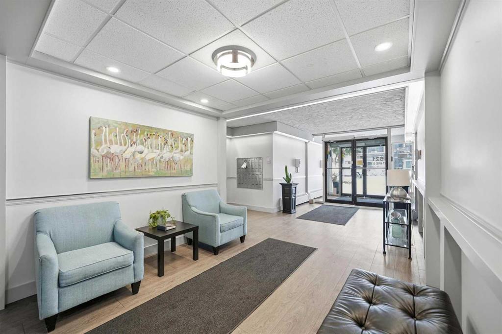 521 57 Avenue SW #103 photo 2