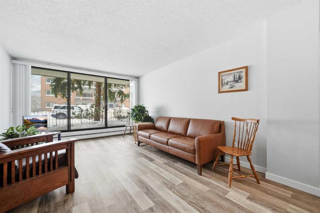 521 57 Avenue SW #103 photo 5