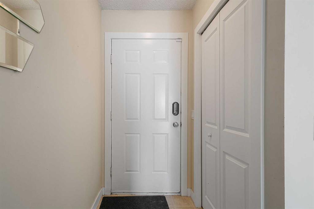 104 Deer Ridge Lane SE photo 3