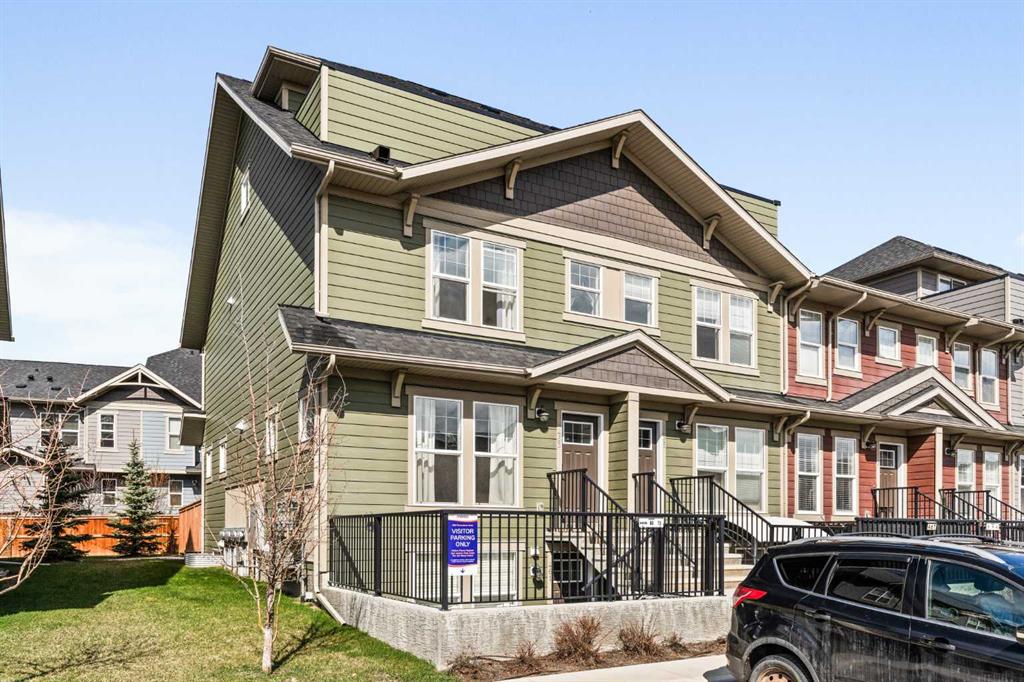 463 Cranbrook Square SE