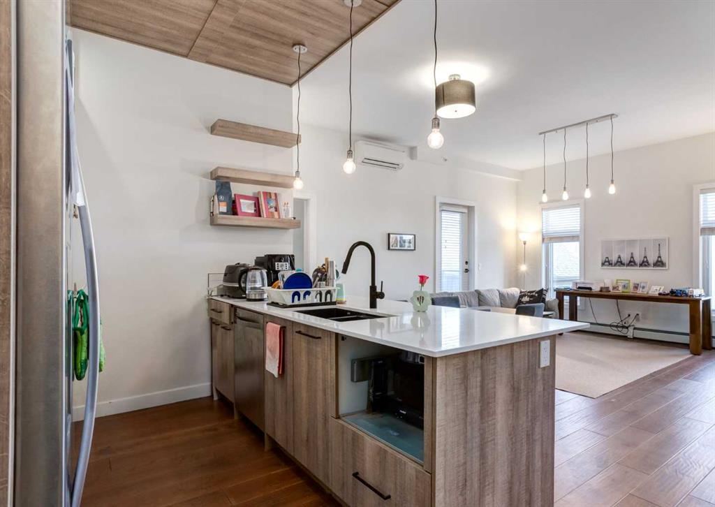 2702 17 Avenue SW #408 photo 3