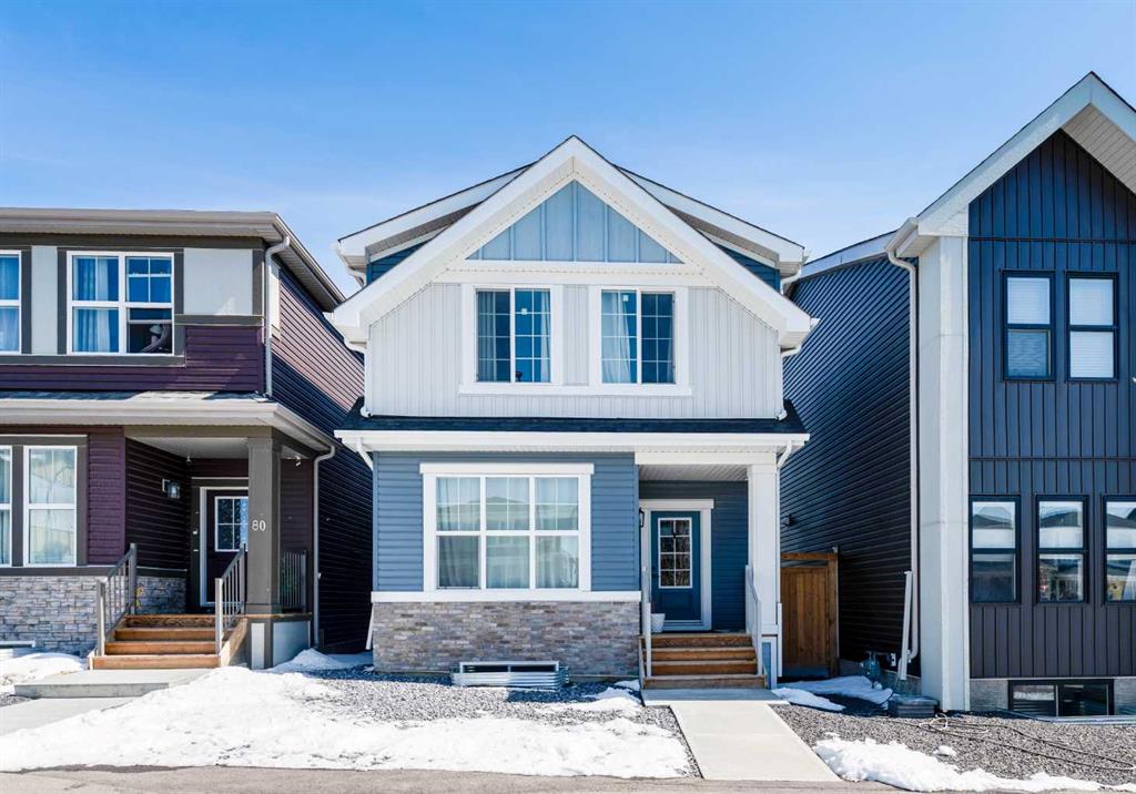 76 Lucas Boulevard NW photo 2