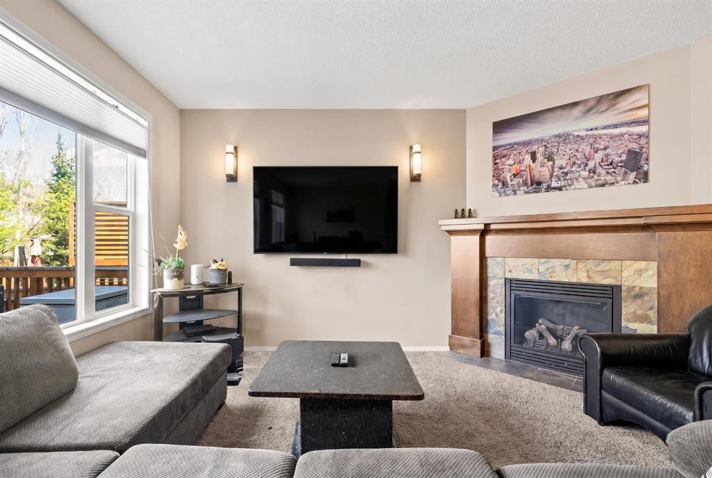 16 Cranarch Grove SE photo 4