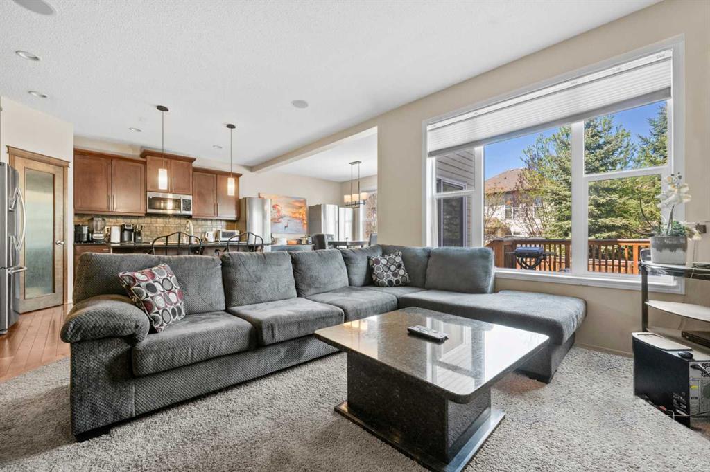 16 Cranarch Grove SE photo 5