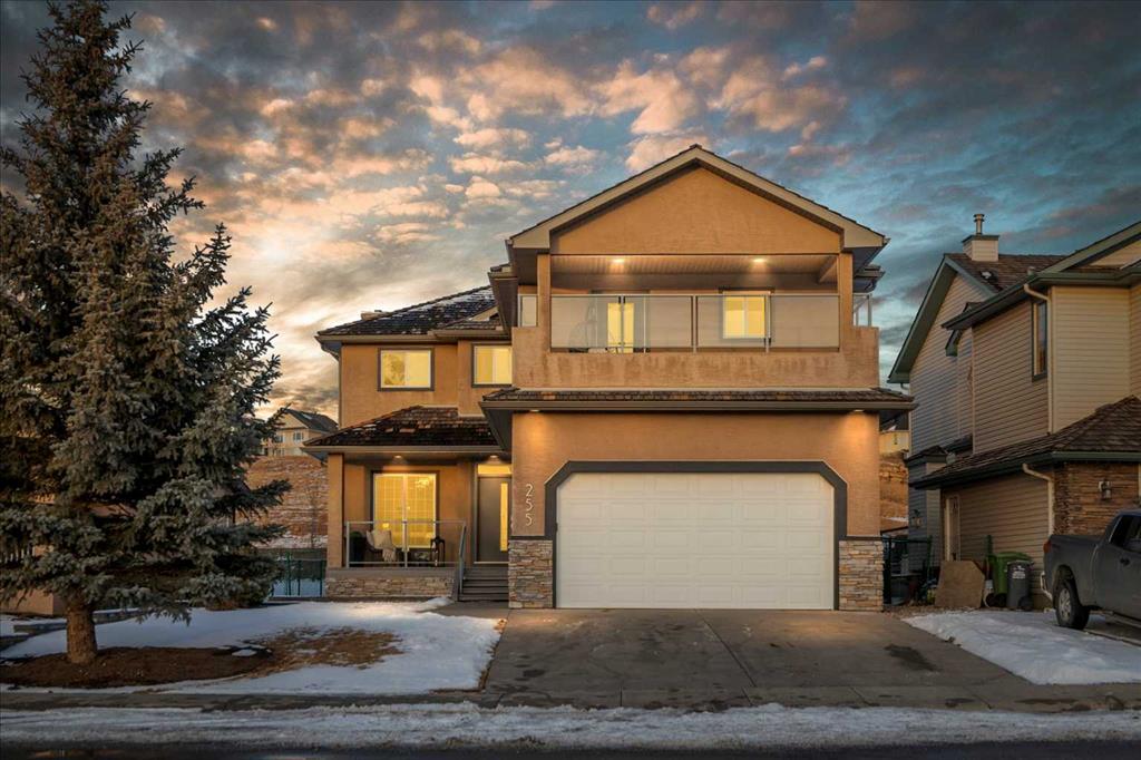 255 Gleneagles View