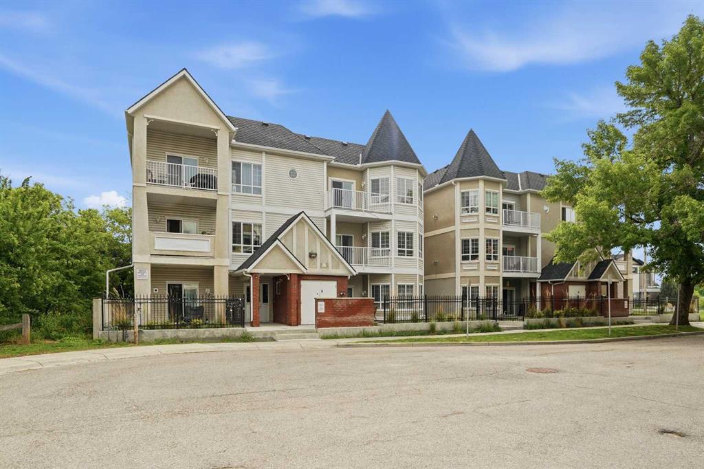 44 6a Street NE #301 photo 2