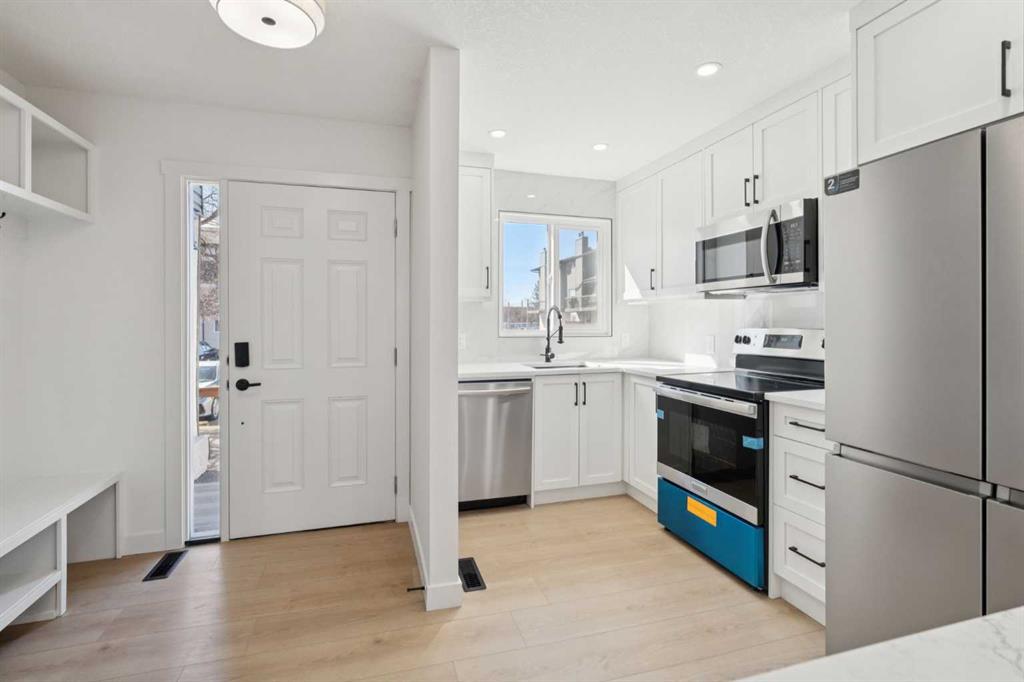 2511 38 Street NE #94 photo 5