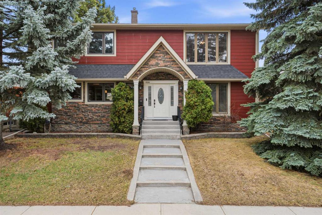 3308 Lakeside Crescent SW photo 2